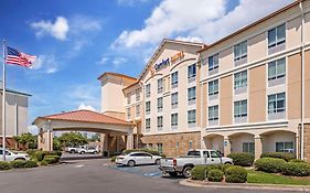 Comfort Suites